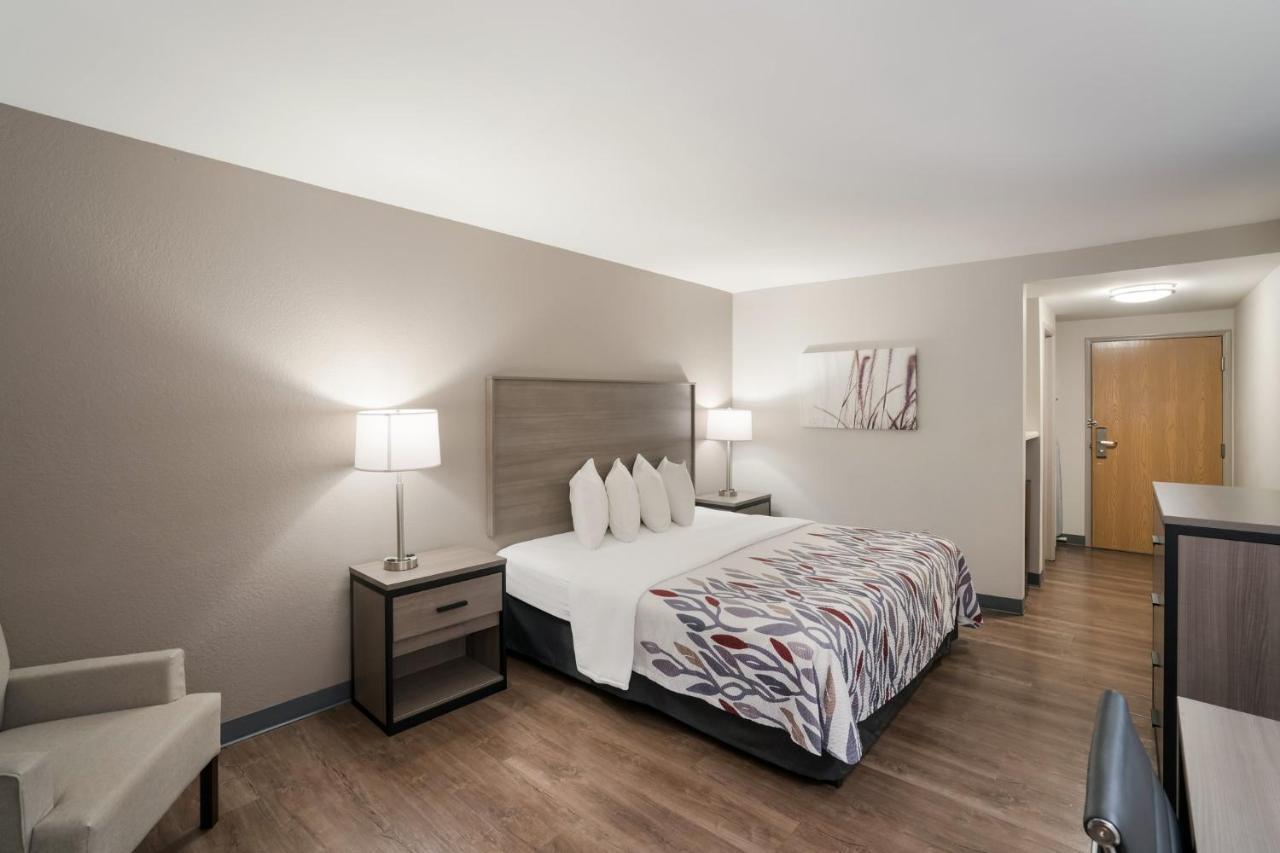 Red Roof Inn & Suites Carrollton, Ga - West Georgia Eksteriør bilde
